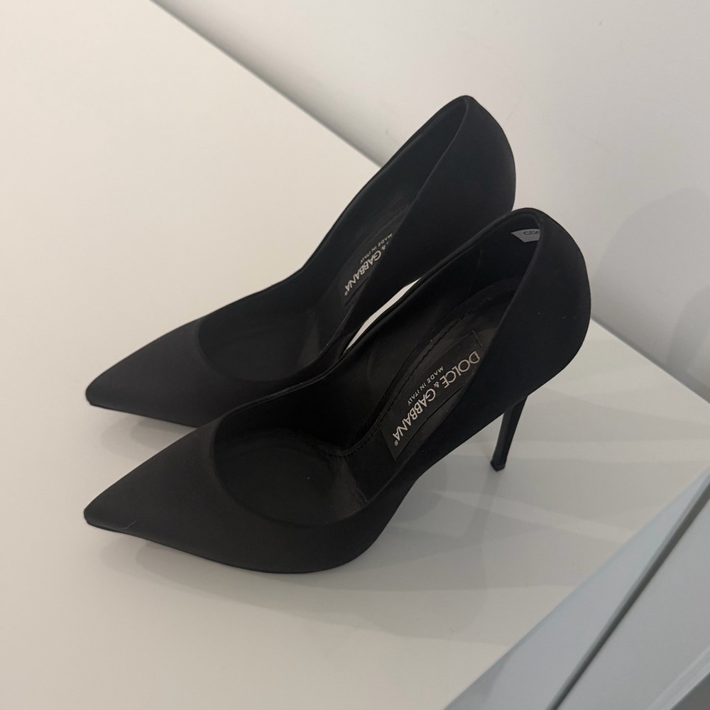 Dolce & Gabbana Black Pointed-Toe Satin Stilettos